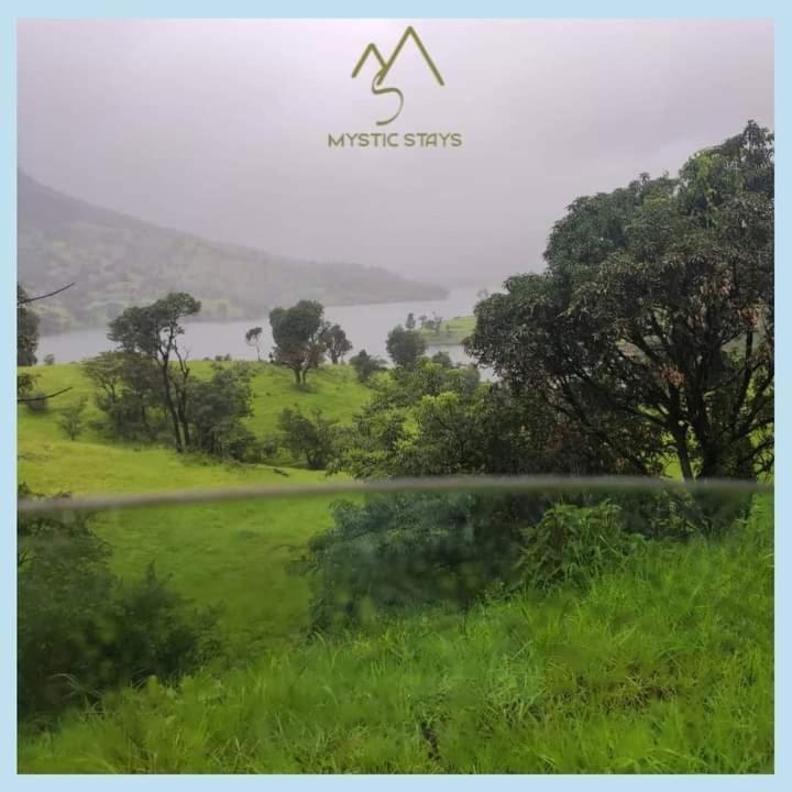 Mysticstays Resort Wai Экстерьер фото