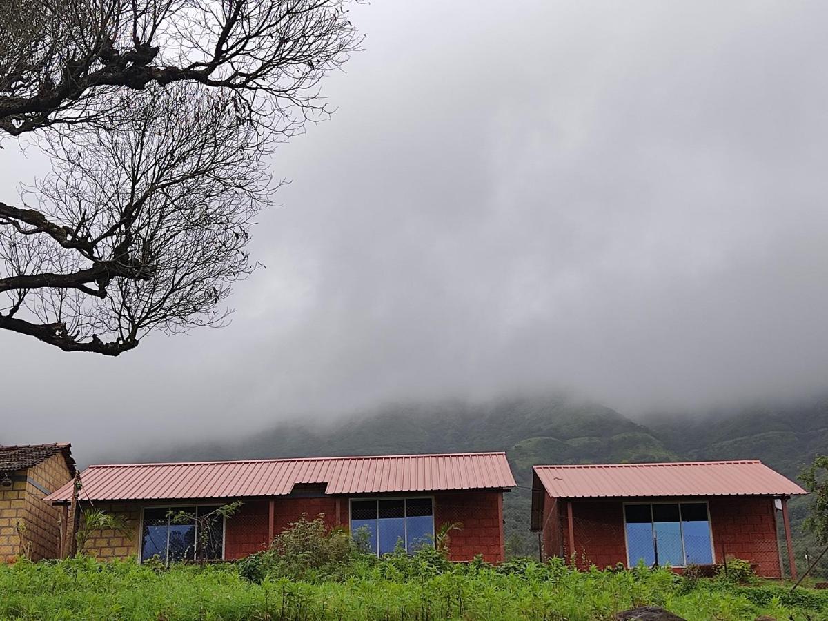 Mysticstays Resort Wai Экстерьер фото