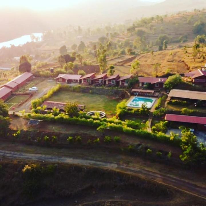 Mysticstays Resort Wai Экстерьер фото