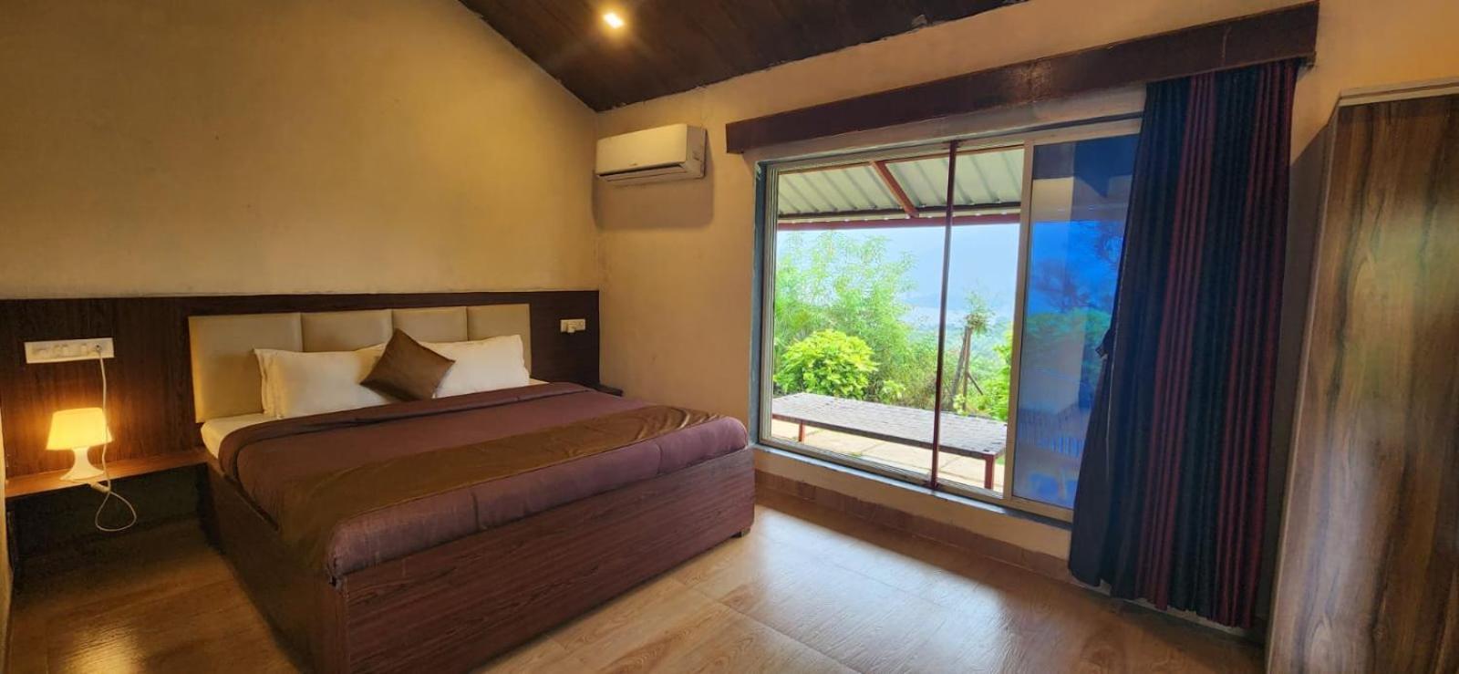 Mysticstays Resort Wai Экстерьер фото