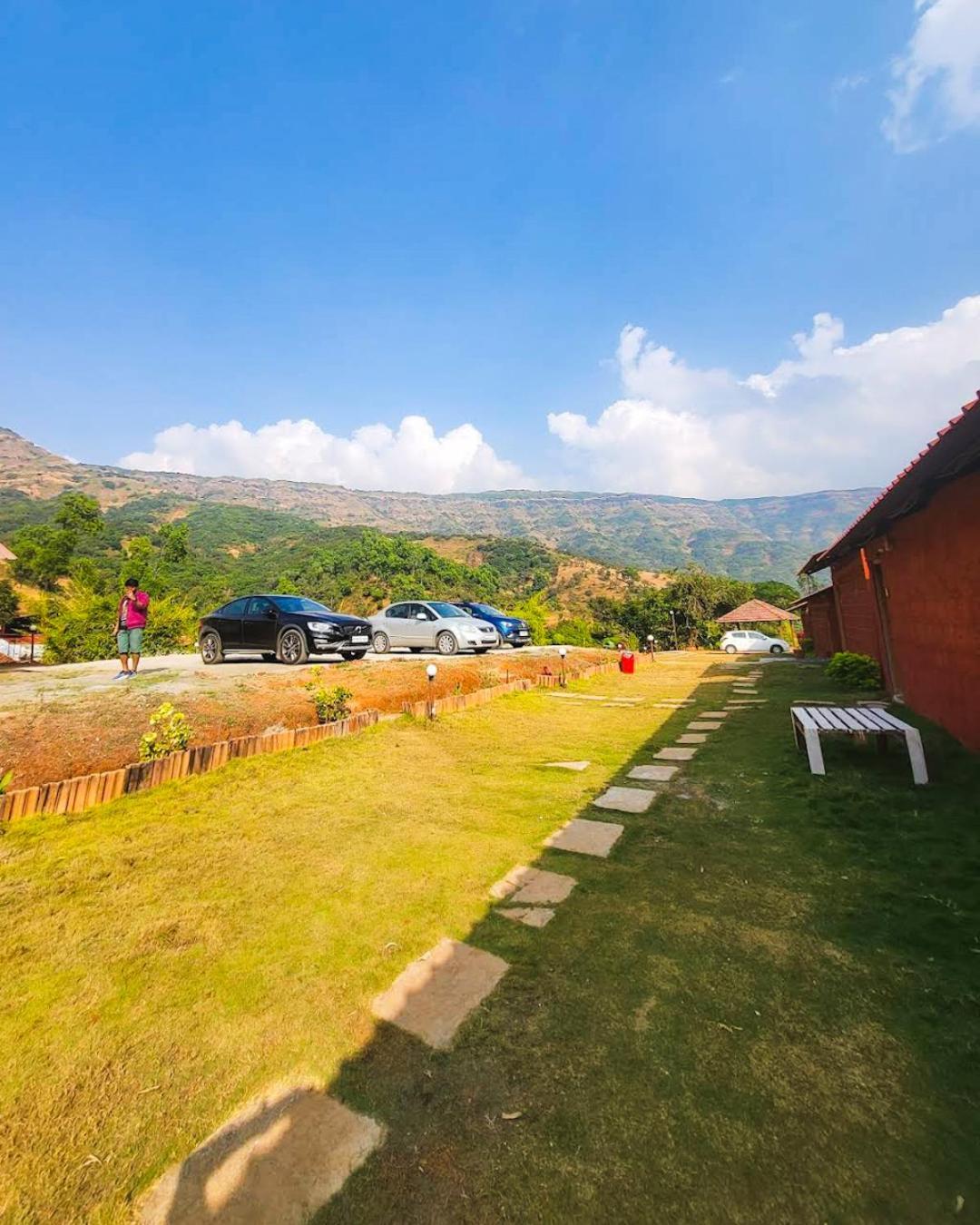 Mysticstays Resort Wai Экстерьер фото