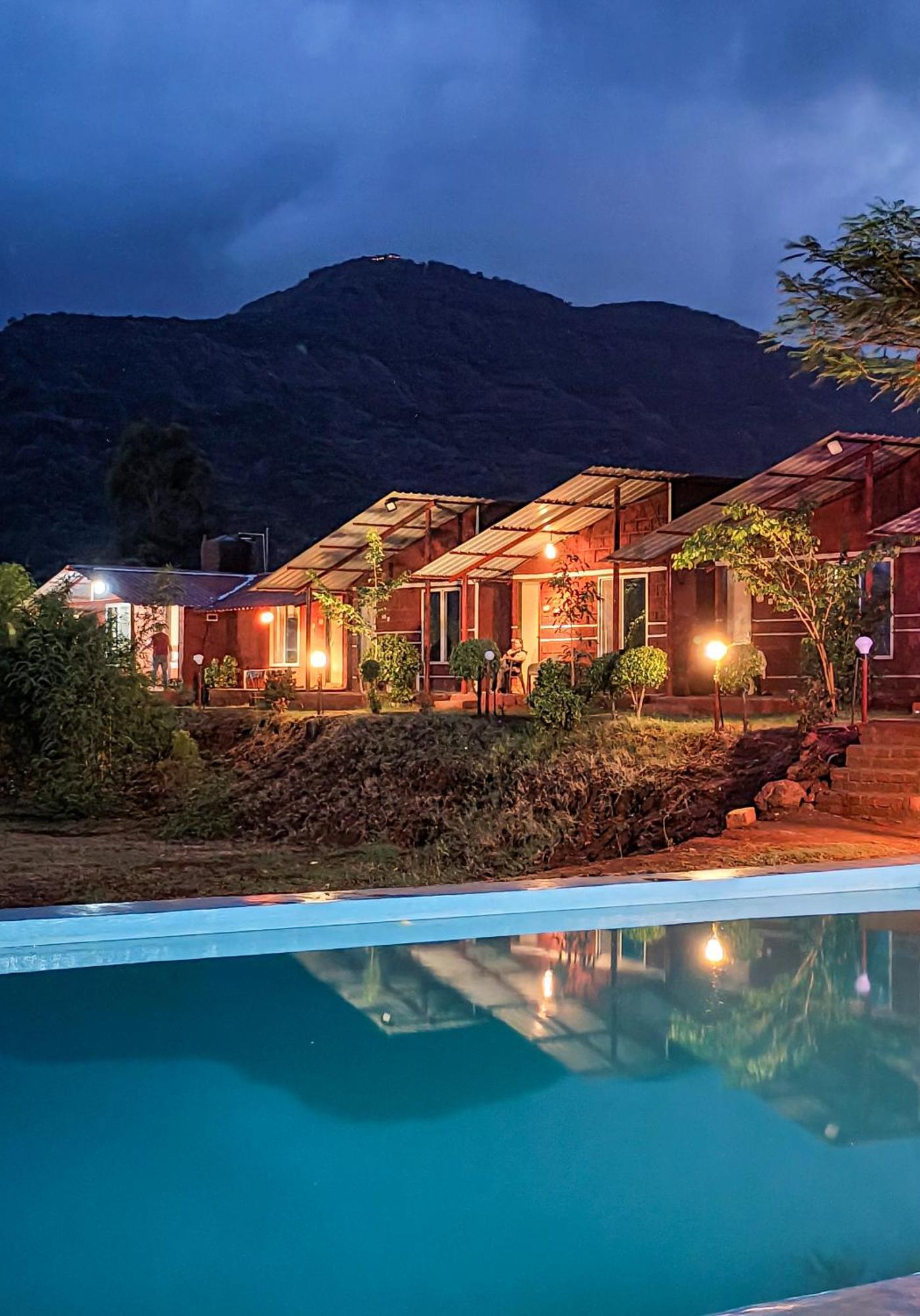Mysticstays Resort Wai Экстерьер фото