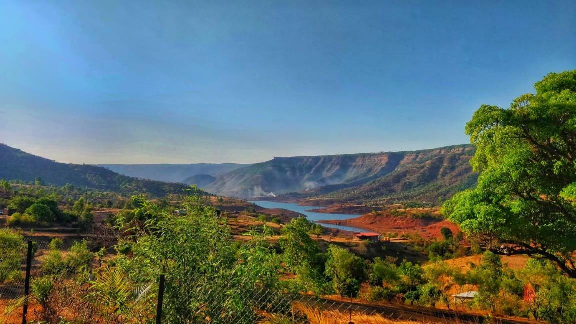Mysticstays Resort Wai Экстерьер фото
